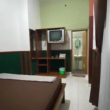 Ada Homestay Magelang Exterior photo